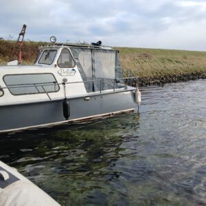 motorboot slepen slopen afvoeren zeeland