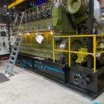 inboard diesels uit duikboten sleepboten en voortstuwingsmotoren met lage toeren.